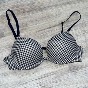 Gilly Hicks Checker Bra